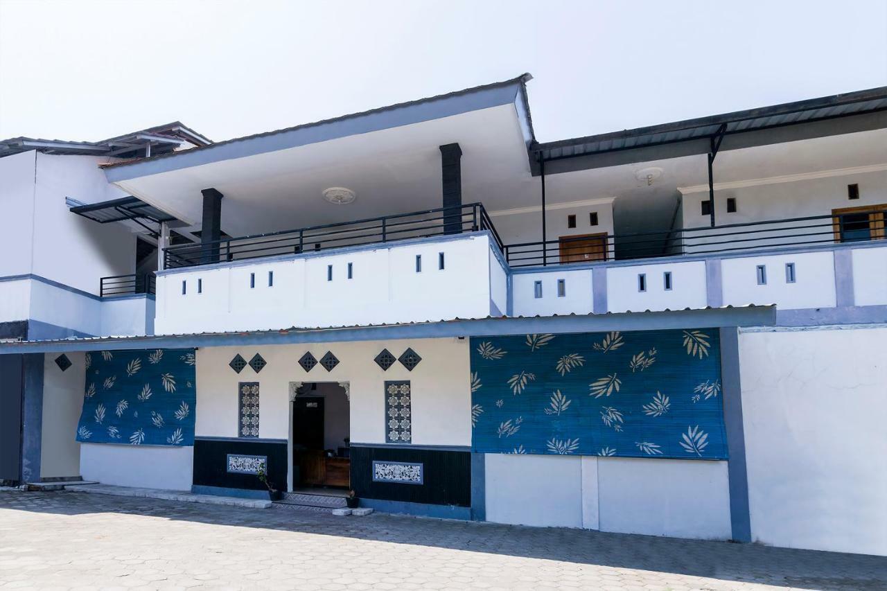 Oyo 857 Pakuncen Malioboro Syariah Hotel Yogyakarta Exterior photo