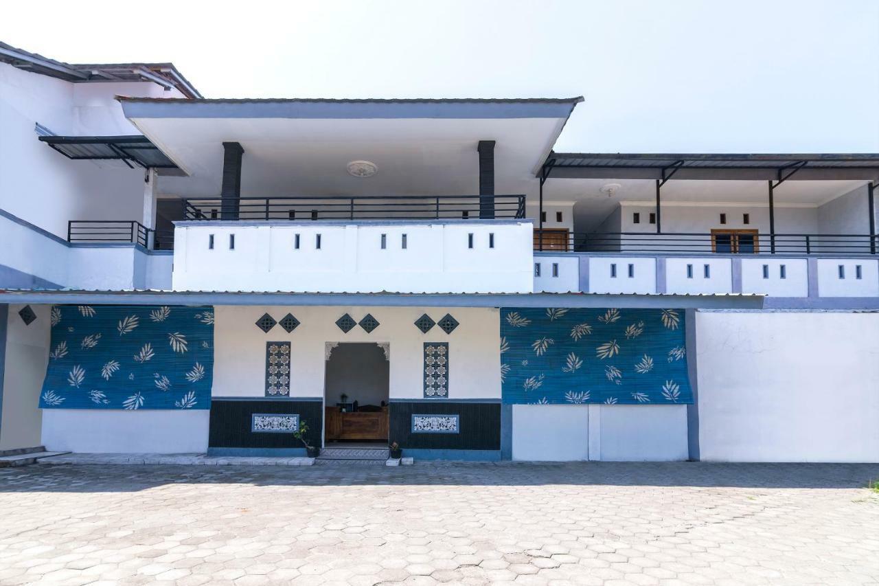 Oyo 857 Pakuncen Malioboro Syariah Hotel Yogyakarta Exterior photo
